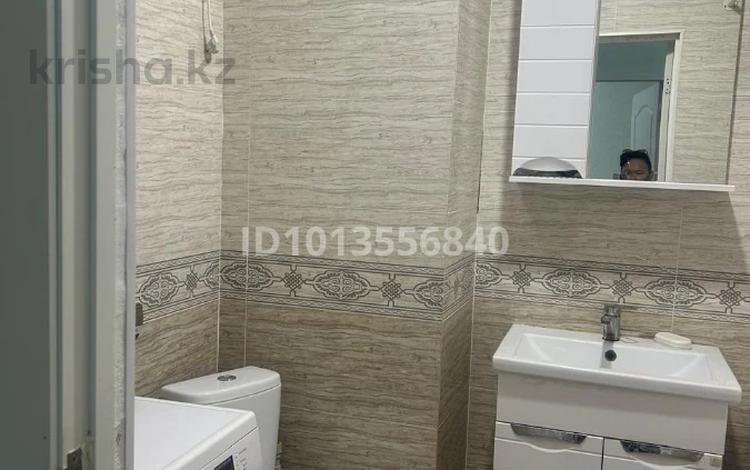 1-комнатная квартира · 44 м² · 9/10 этаж, 20-й мкр 12 за 120 000 ₸ в Актау — фото 2