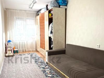 3-комнатная квартира · 59 м² · 2/5 этаж, Привокзальный 5 мкр 8 за 14.8 млн ₸ в Атырауской обл.