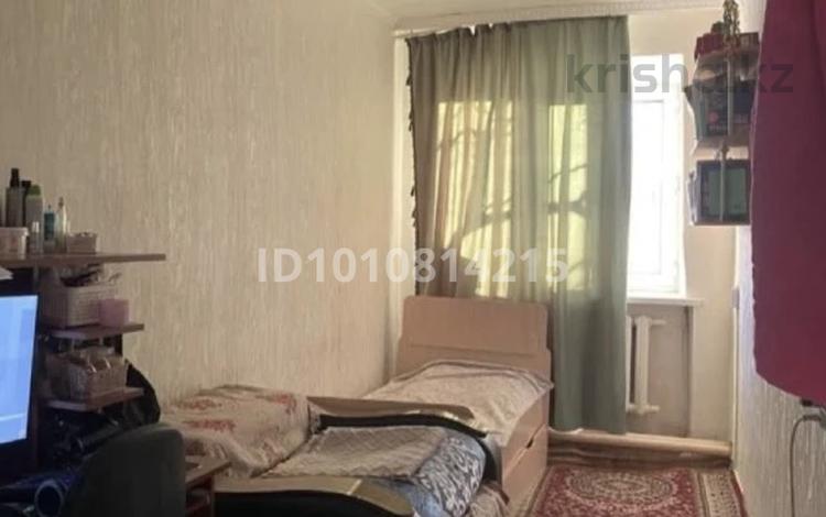 3-бөлмелі пәтер · 180 м² · 1/5 қабат, Улытауская 84 — Автостанция,тұрар базар,25,19,7 мектеп.26,12,20,22 бала бақша, бағасы: 8.5 млн ₸ в Сатпаев — фото 6