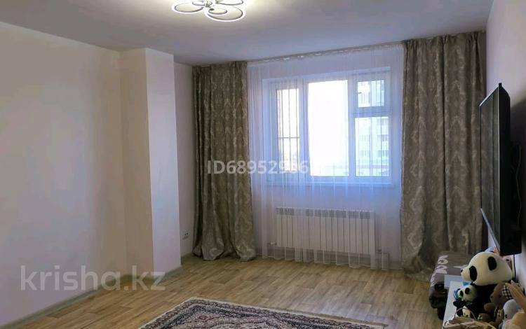 3-комнатная квартира, 94 м², 2/12 этаж, Дукенулы — Тд Асем, Гарант