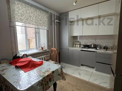 3-комнатная квартира · 90 м² · 1/5 этаж, мкр. Алтын орда, Юга Запад за 23.5 млн 〒 в Актобе