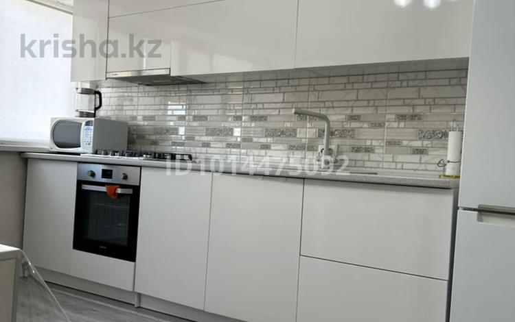 2-комнатная квартира · 45 м² · 3/5 этаж, мкр. Восточный 33 за 19 млн ₸ в Талдыкоргане, мкр военный городок Жулдыз — фото 2