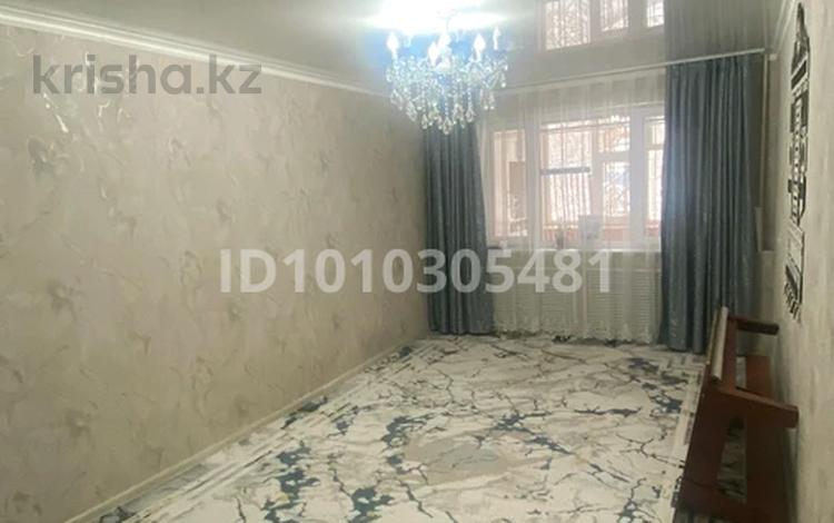 3-комнатная квартира · 60 м² · 1/5 этаж, Рысқұлов 57 48 — √24 мектептің жанында за 15 млн ₸ в Кентау — фото 2