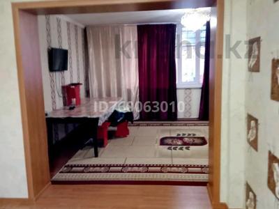3-бөлмелі пәтер · 70 м² · 1/3 қабат, 4-шағынаудан 17 — Асем тойхана, бағасы: 28 млн ₸ в Шымкенте, Туран р-н