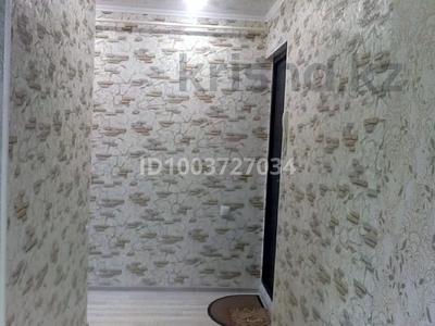1-бөлмелі пәтер · 33 м² · 3/5 қабат, Мкр Жастар — Район торгового центра Даулет, бағасы: 10 000 〒 в Талдыкоргане, мкр Жастар