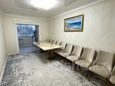 2-комнатная квартира · 56.9 м² · 1/6 этаж, 16-й мкр 43/3 за 160 000 ₸ в Актау