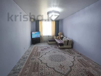 3-комнатная квартира · 88.3 м² · 2/10 этаж, мкр 12 45д за 25.5 млн 〒 в Актобе