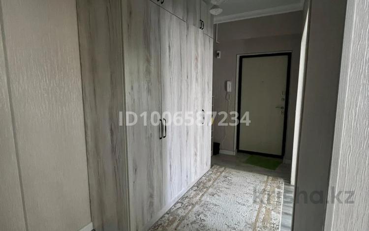 2-комнатная квартира · 64 м² · 1/9 этаж, мкр Нурсая, Елорда 6/1 за 250 000 ₸ в Атырау — фото 2