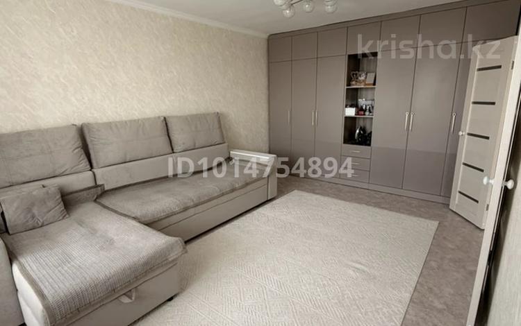 1-комнатная квартира · 40.2 м² · 7/9 этаж, Карагайлы 74 за 25 млн ₸ в Семее — фото 2