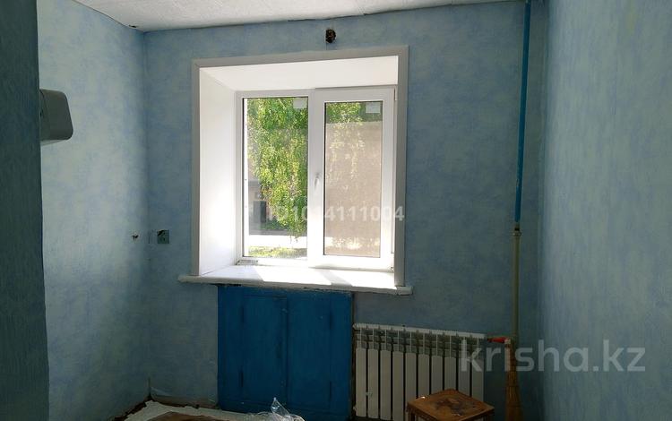 1-комнатная квартира · 30 м² · 2/5 этаж, Комарова 6 — Рядом со школой №9 за 3.5 млн ₸ в Алтае — фото 2