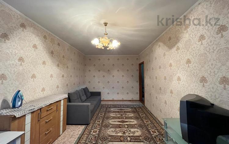 2-комнатная квартира, 58 м², 2/5 этаж помесячно, мкр 8, Оспанова