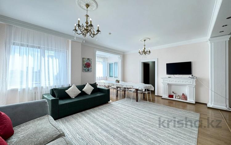 3-комнатная квартира · 115 м² · 13/18 этаж, Д. Кунаева 35/1 за 51 млн ₸ в Астане, Есильский р-н — фото 4