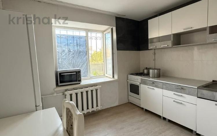 2-комнатная квартира · 50.5 м² · 1/6 этаж, мкр 12, 12-й микрорайон за 15 млн ₸ в Актобе — фото 7