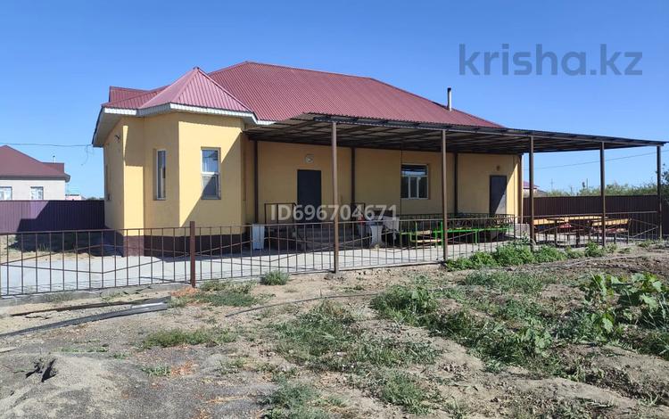 Отдельный дом · 4 комнаты · 150 м² · 150 сот., П. Тасбогет, Сабалак дорожник 108 — Дорожник за 18 млн ₸ в  — фото 2