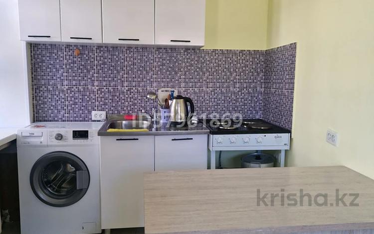 1-комнатная квартира · 31 м² · 1/1 этаж, мкр Михайловка , Сапыжан ашляева 2/2 за 150 000 ₸ в Караганде, Казыбек би р-н — фото 15