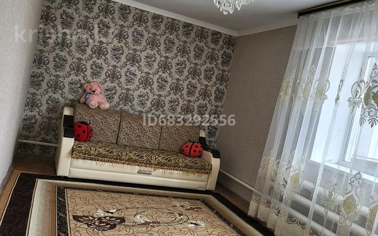 Отдельный дом · 6 комнат · 130 м² · 10 сот., Центральная за 18 млн ₸ в Актобе, жилой массив Заречный-1 — фото 2