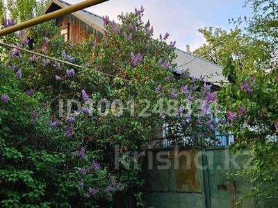 Жеке үй · 4 бөлме · 76 м² · 8 жүзд., Победы 52 — Магазин "Гаухар", бағасы: 25 млн ₸ в Есик