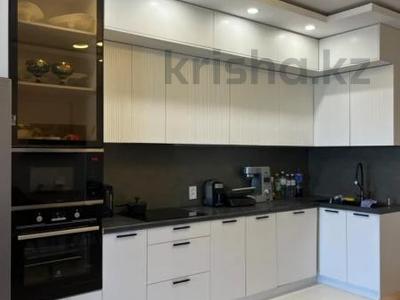3-комнатная квартира · 105 м² · 13/21 этаж, Варламова — СРОЧНО за 96.5 млн ₸ в Алматы, Алмалинский р-н