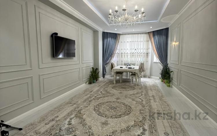 3-комнатная квартира · 115.5 м² · 10/15 этаж, 17-й мкр, ​17-й микрорайон 6 за 56.5 млн ₸ в Актау — фото 7