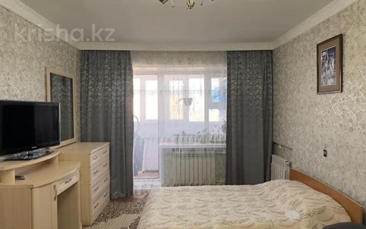 1-бөлмелі пәтер · 32 м² · 4/5 қабат, Чернышевского, бағасы: 5.3 млн ₸ в Темиртау — фото 2