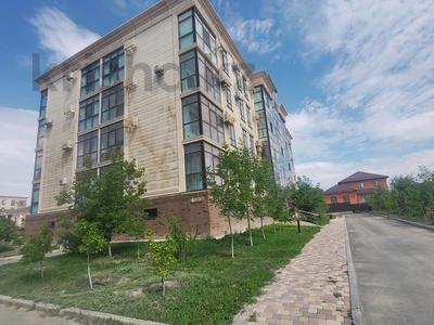 2-бөлмелі пәтер · 78 м² · 2/4 қабат, Акшагала 9, бағасы: 350 000 ₸ в Атырау