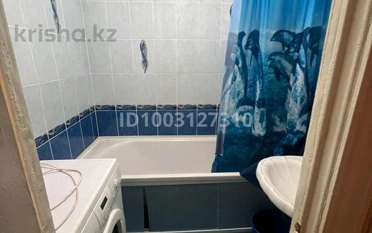 3-бөлмелі пәтер · 71 м² · 1/5 қабат, мкр Юго-Восток, Мкр Юго-Восток, мкр Степной 1 — На против автостанции, бағасы: 200 000 〒 в Караганде, Казыбек би р-н — фото 2