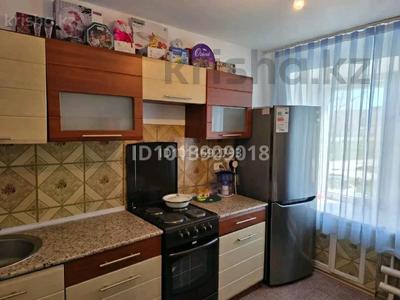 1-комнатная квартира · 36 м² · 1/5 этаж, 1 микрорайон 14 — Магазинге, акимата, аптекаға, парк и т.д. за 3.2 млн ₸ в Шульбинске