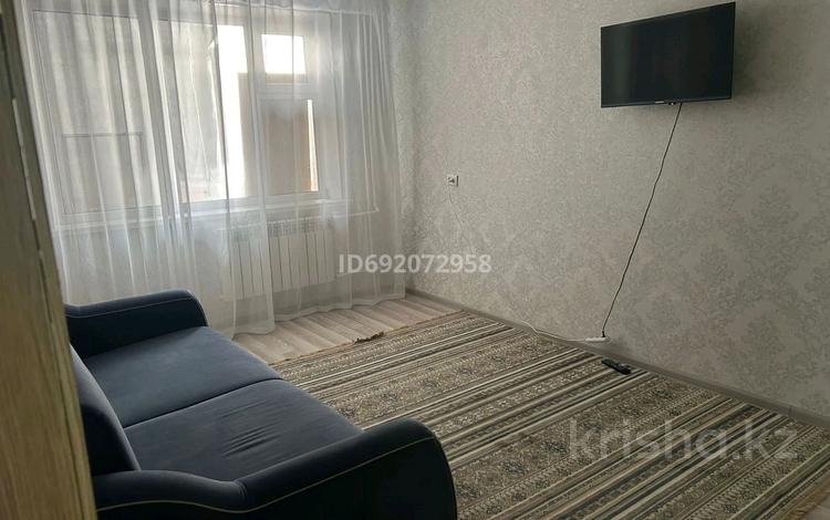 1-комнатная квартира, 34 м², 2/5 этаж, мкр 11 15