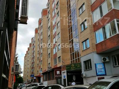 Продажа квартир в Астане: 2-комнатная квартира · 72 м² · 8/10 этаж, Желтоксан 48/1 за 30 млн 〒 2-комнатная квартира · 72 м² · 8/10 этаж, Желтоксан 48/1 за 30 млн 〒 в Астане, Сарыарка р-н