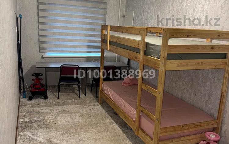 3-комнатная квартира · 60 м² · 4/5 этаж, мкр Новый Город, Алиханова 18 — Ерубаева за 25 млн ₸ в Караганде, Казыбек би р-н — фото 2