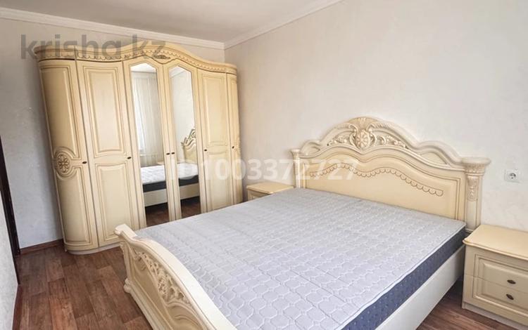 2-комнатная квартира · 55 м² · 6/9 этаж, мкр Юго-Восток, Мкр Степной 3 3/8 за 200 000 ₸ в Караганде, Казыбек би р-н — фото 2