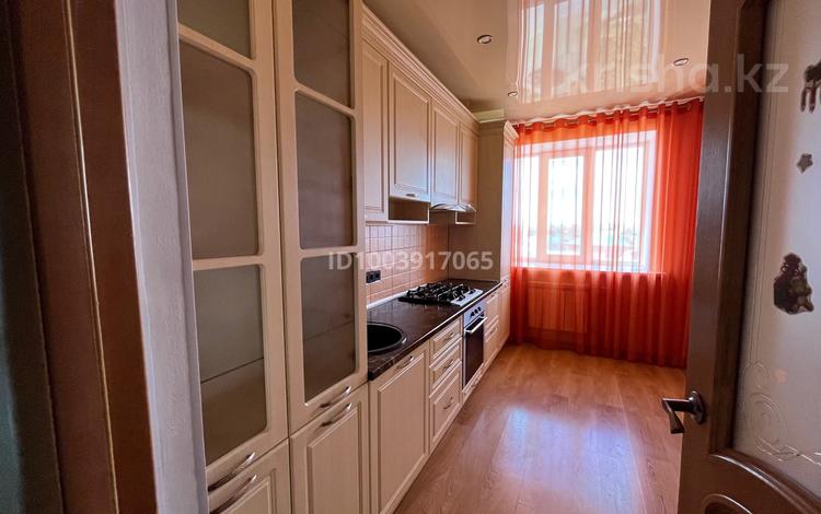 2-комнатная квартира · 64 м² · 4/5 этаж, Авиагородок за 19 млн ₸ в Актобе, мкр Авиагородок — фото 2