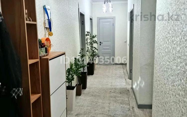 4-комнатная квартира · 85 м² · 5/5 этаж, мкр Шанхай, Рыскулова 192/1 — Угол Сатпаева Рыскулова за 28.5 млн ₸ в Актобе — фото 19