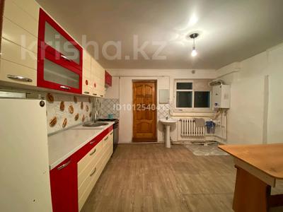 3-бөлмелі пәтер · 70 м², Кургулова 2 дом 3, бағасы: 90 000 ₸ в Актобе, жилой массив Жилянка