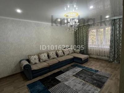 2-бөлмелі пәтер · 68 м² · 1/5 қабат, Микрорайон Юность 4, бағасы: 200 000 ₸ в Семее