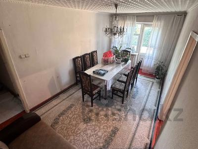 2-комнатная квартира · 43 м² · 4/5 этаж, Толеби 10 за 10.8 млн 〒 в Таразе