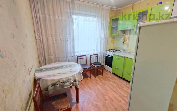 2-комнатная квартира · 48 м² · 4/5 этаж, мкр Юго-Восток, Штурманская 1/7 за 13 млн ₸ в Караганде, Казыбек би р-н — фото 2