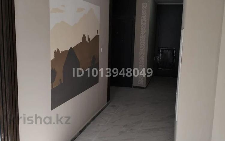 1-комнатная квартира · 38 м² · 5/9 этаж, Шымсити 1B за 150 000 ₸ в Шымкенте, Каратауский р-н — фото 2