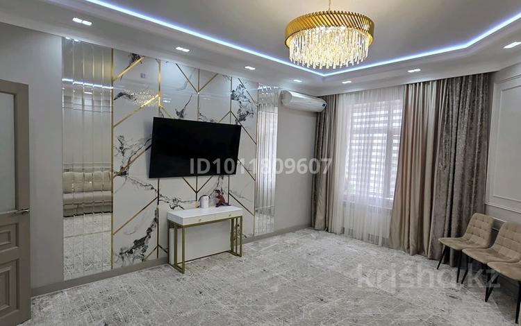 4-комнатная квартира · 123 м² · 3/9 этаж, 28-й мкр 49 за 62 млн ₸ в Актау — фото 2