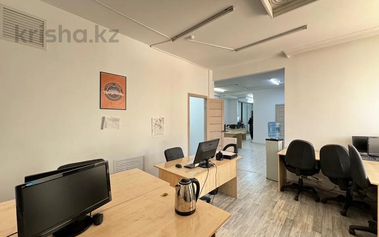 Офисы · 100 м² за 81 млн ₸ в Алматы, Бостандыкский р-н — фото 8
