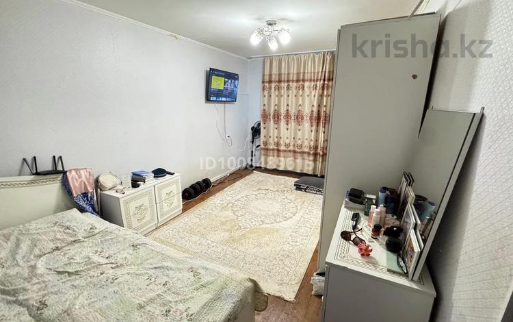 1-комнатная квартира · 31.2 м² · 1/5 этаж, Магистральная 1 за 10.4 млн ₸ в Уральске — фото 2
