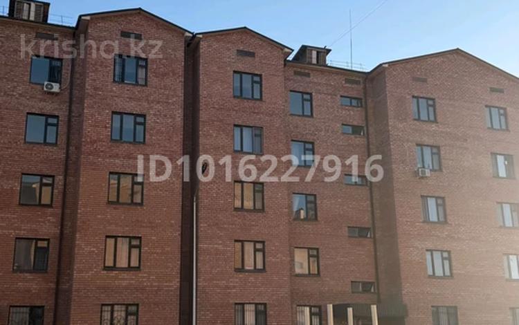 2-комнатная квартира · 70 м² · 1/5 этаж, мкр Игилик 27 за 150 000 ₸ в Шымкенте, Абайский р-н — фото 2