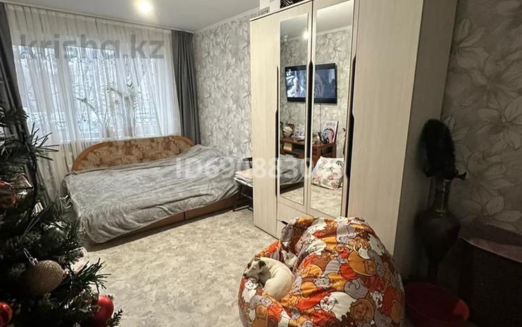 3-комнатная квартира, 60 м², 1/4 этаж, мкр №3 46/47 за 36 млн 〒 в Алматы, Ауэзовский р-н — фото 2