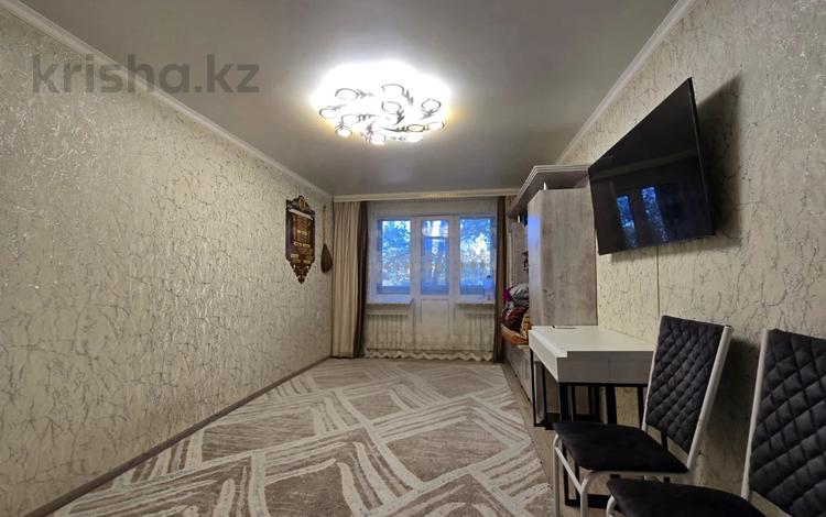 2-бөлмелі пәтер · 45 м² · 3/5 қабат, ул. Абая, бағасы: 9.5 млн ₸ в Темиртау — фото 2