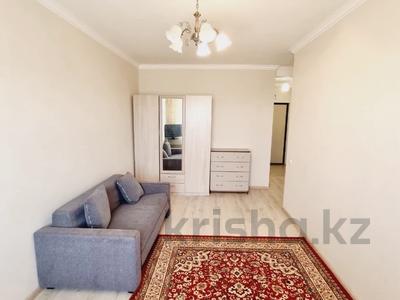 1-комнатная квартира · 35.3 м² · 3/12 этаж, ул. Казыбек Би — Хан шатыр за 21.5 млн ₸ в Астане, Есильский р-н
