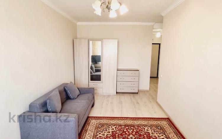 1-комнатная квартира · 35.3 м² · 3/12 этаж, ул. Казыбек Би — Хан шатыр за 21.5 млн ₸ в Астане, Есильский р-н — фото 2