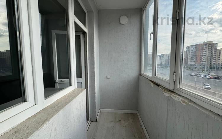 1-бөлмелі пәтер · 18 м² · 3/9 қабат, Жумекен Нажимеденов 17, бағасы: 10.5 млн ₸ в Астане, Алматы р-н — фото 2