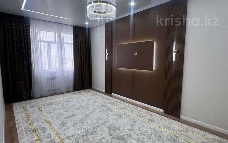 2-комнатная квартира · 79 м² · 8/8 этаж, 32А мкр 4 за 28.5 млн ₸ в Актау — фото 2