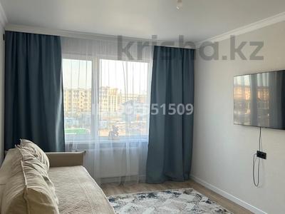 2-бөлмелі пәтер · 42 м² · 4/9 қабат, ул. Хусейн Бен Талал 39/2, бағасы: 200 000 〒 в Астане, Есильский р-н