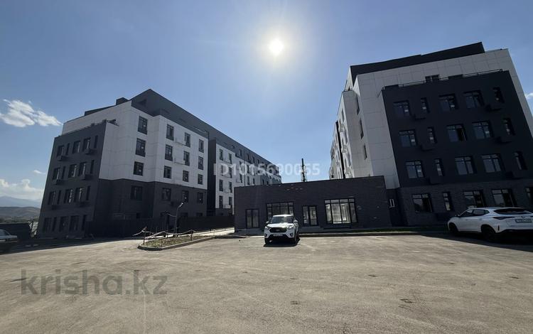 2-бөлмелі пәтер · 54.5 м² · 5/6 қабат, СТ Монтажник, Ахметова улица 39г — Возле ТРЦ «APORT EAST», бағасы: 28.5 млн ₸ в  — фото 2